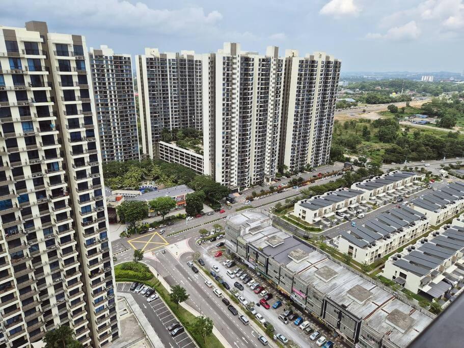 Apartment Park Bright & High Floor 2 4 Pax Johor Bahru